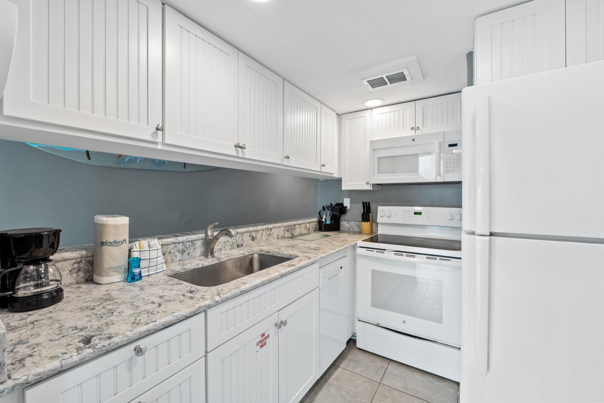Holiday home Sunbird 102e By Book That Panama City Beach